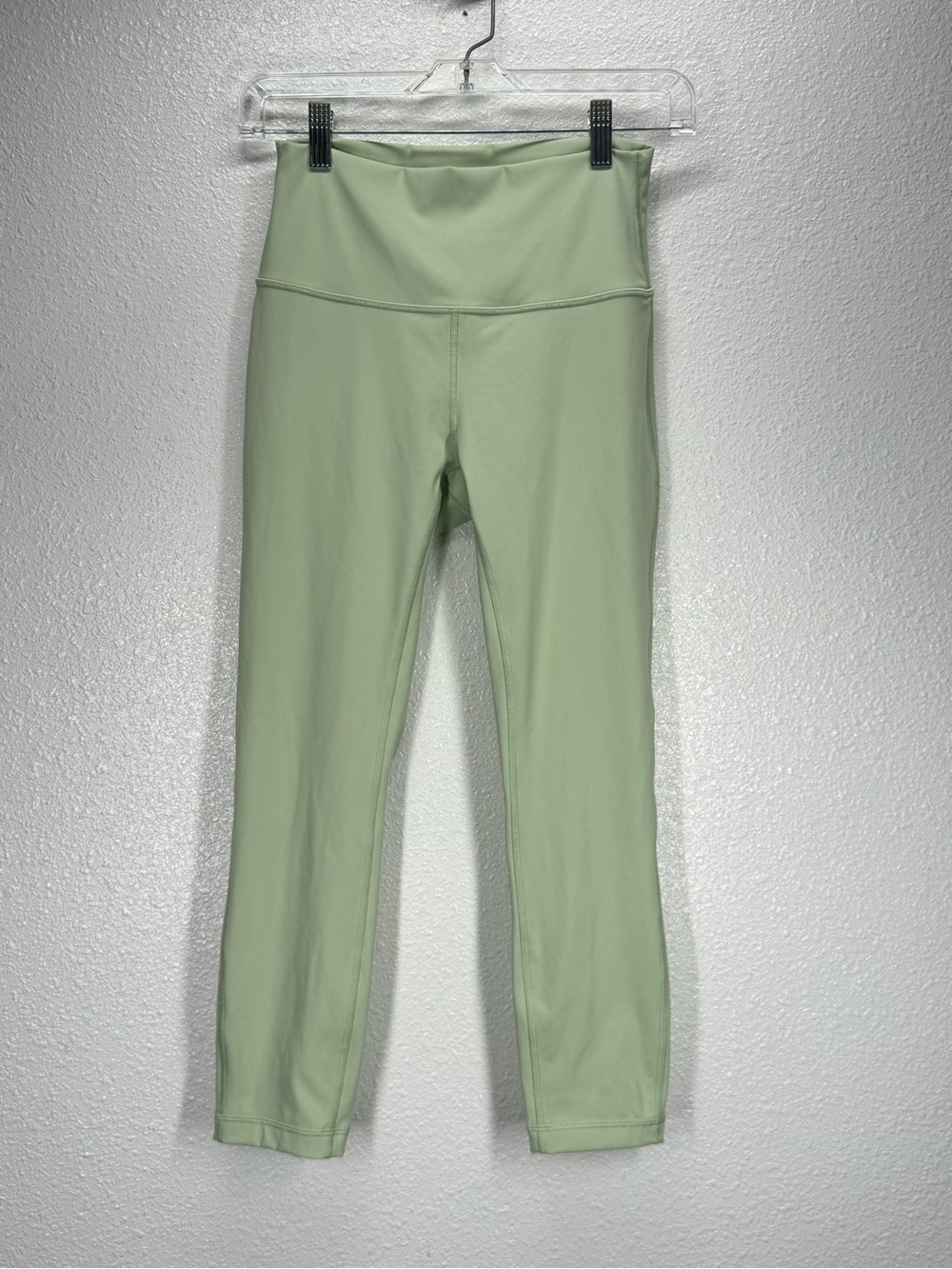 Lululemon Wunder Under High-Rise Crop 23" Full-On Luxtreme Size 6 W6CBJS